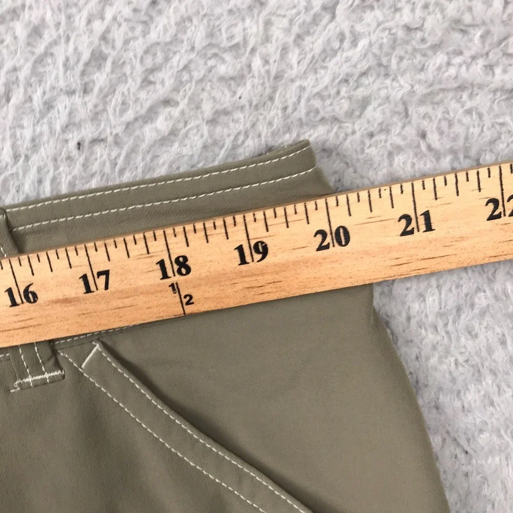 KUHL Renegade Shorts Mens 40 Khaki 10